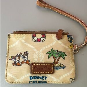 Dooney&Bourke Disney Dream Wristlet